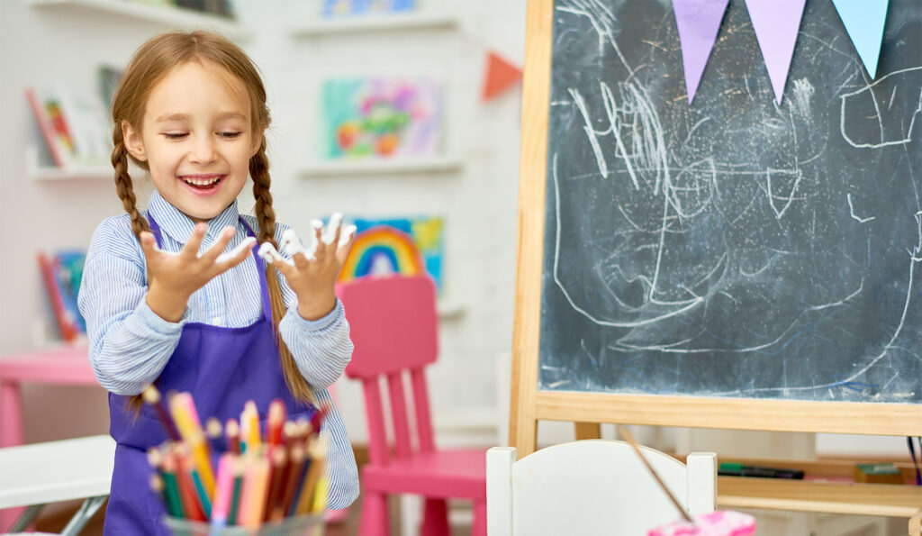 Hand painting activities at conseb